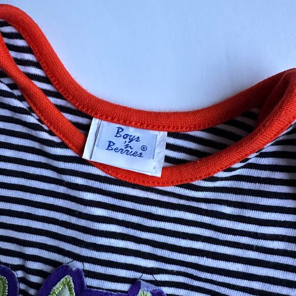 Peaches n Cream Striped Bat Appliqué Halloween Longall - Size 3-6 Months - Picture 4 of 5